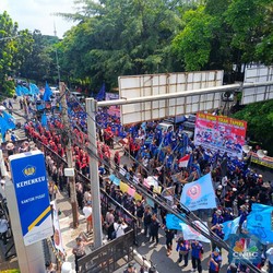 Awas Kena Macet! Buruh Demo Lagi di Jakarta, Jangan Lewat Jalan Ini