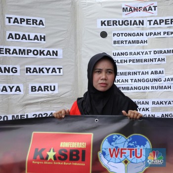 Demo Tolak Tapera! Ratusan Buruh Bergerak Padati Patung Kuda Jakarta