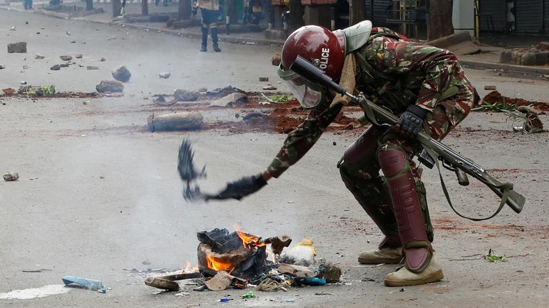 People take part in a demonstration over police killings of people protesting against Kenya's proposed finance bill 2024/2025, in Nairobi, Kenya, June 27, 2024. REUTERS/Monicah Mwangi