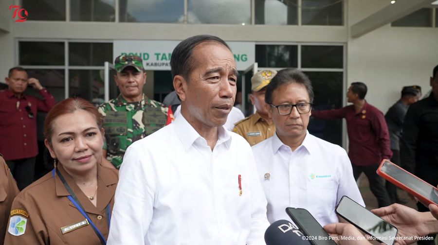 Keterangan Pers Presiden Jokowi usai Tinjau RSUD Tamiang Layang, Barito Timur, Kamis (27/6/2024). (Tangkapan Layar Youtube Sekretariat Presiden)
