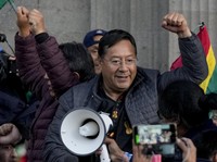 Mantan Presiden Ditangkap, Terbukti Gelapkan Dana Negara