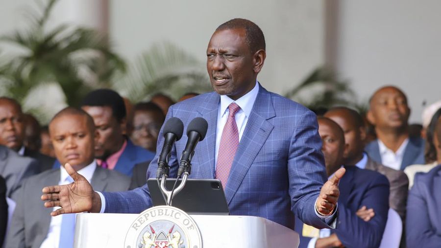 Gedung parlemen Kenya mengalami kerusakan usai diserbu warga yang menolak akan RUU Kenaikan Pajak. (Tangkapan Layar Video Reuters/)