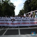 PHK Pabrik Tekstil Berlanjut! 700-an Pekerja Tumbang, 500 Orang Nyusul