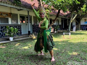 Gemilangnya Nisa, Siswi Multitalenta dari SLBN Cicendo