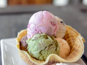 Gegara Es Krim Terlalu Beku, Maskapai Ini Dituntut Penumpang