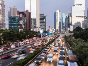 Sejumlah Titik di Tol Arah Jakarta Macet Jumat Pagi
