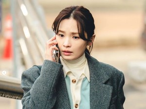 8 Fakta Jeon Mi Do, Dokter di Hospital Playlist, Jadi Wartawan di Connection