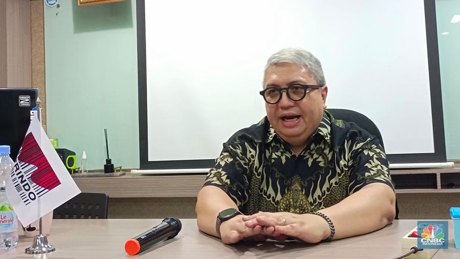 Ketua Umum Asosiasi Pengusaha Ritel Indonesia (Aprindo) Roy Nicholas Mandey di Jakarta, Jumat (28/6/2024). (CNBC Indonesia/Martyasari Rizky)