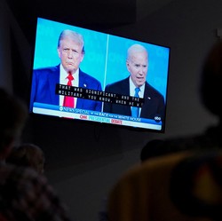 Meta Blokir Akun WhatsApp Peretas Iran yang Targetkan Biden & Trump