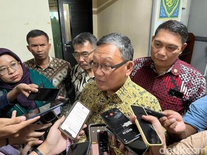 Tarif Listrik Dipastikan Tak Naik, Harga BBM Belum Tentu
