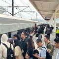 Rekor! Pengguna Kereta Cepat Whoosh Tembus 3,8 Juta Penumpang