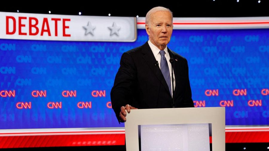 Presiden AS Joe Biden menghadiri debat presiden pertama yang diselenggarakan oleh CNN di Atlanta, Georgia, AS, 27 Juni 2024.