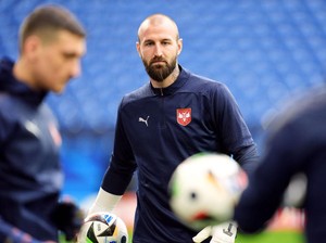 Duh! Kiper Serbia Ribut Dulu Sebelum Pertandingan Euro 2024