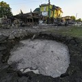 Putin Rudal Ukraina, Muncul 'Lubang Kawah'-Korban Tewas Berjatuhan