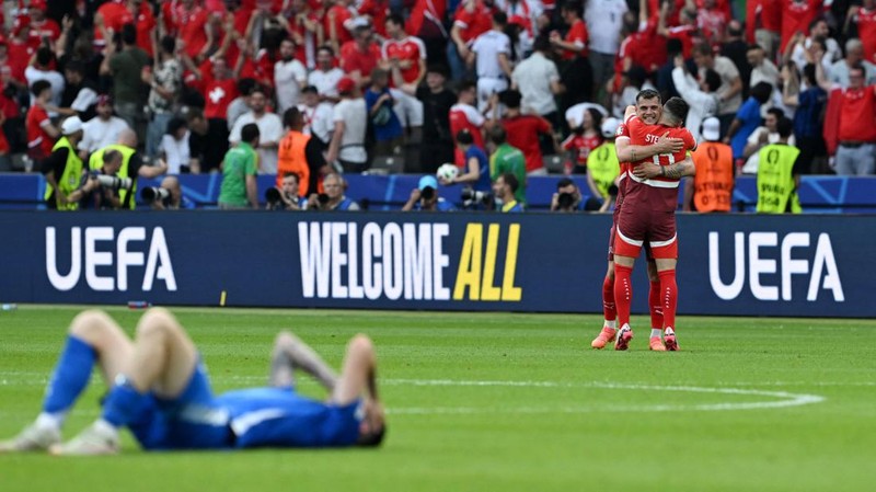 TImnas Italia tersingkir di Babak 16 Piala Eropa 2024 usai takluk dari Swiss dengan skor akhir 0-2.(REUTERS/Angelika Warmuth)