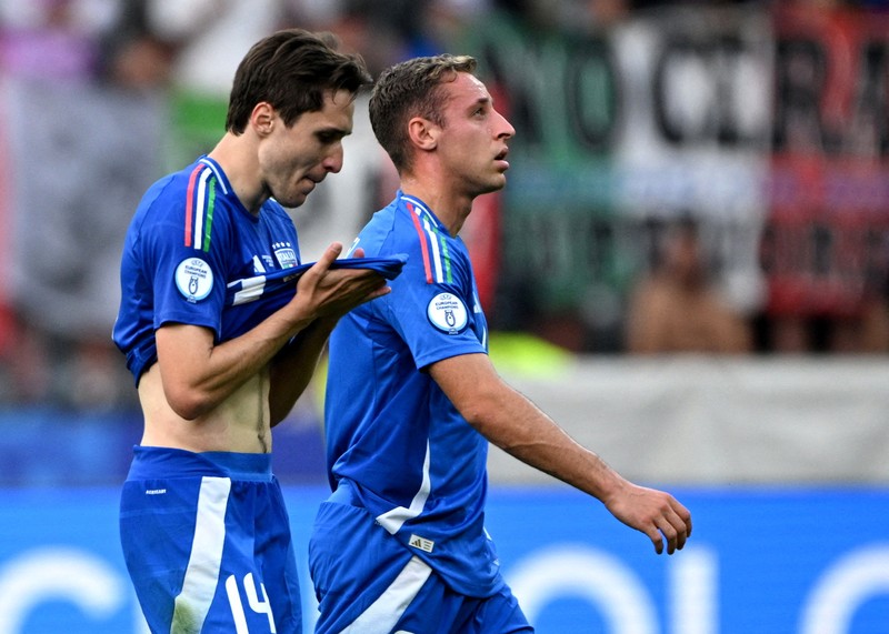 TImnas Italia tersingkir di Babak 16 Piala Eropa 2024 usai takluk dari Swiss dengan skor akhir 0-2.(REUTERS/Angelika Warmuth)