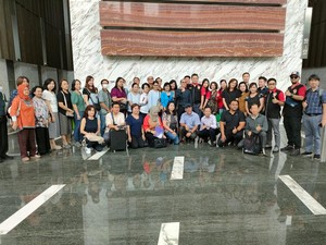 Nasabah Kresna Life Datangi Kantor OJK, Minta Hal Ini