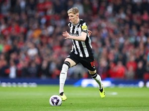 2 Pemain Newcastle Dijual, Liverpool Masih Bisa Beli Gordon?