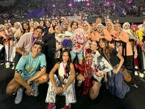 Satu Acara Bareng Thariq dan Aaliyah Massaid, Fuji Ramai Ditemani Fans