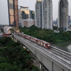 LRT Jabodebek Tambah 2 Trainset di Maret, Waktu Tunggu Cuma 6 Menit