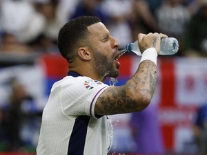 Ini yang Bikin Kyle Walker Dirujak Fans Inggris Sendiri