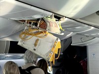 Atap Jebol-Kursi Patah, Potret Air Europa Dihantam Turbulensi Parah