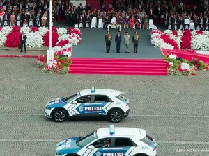 Polri Pamer Kendaraan di HUT Bhayangkara: Motor Listrik Zero-Rantis Pindad