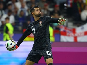 Diogo Costa Senjata Rahasia Portugal