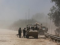 Serangan Udara Israel Tewaskan 90 Warga Palestina di Gaza