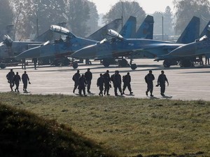 Rudal Rusia Hantam Pangkalan Udara Ukraina, 5 Jet Tempur Hancur