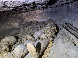 Ilmuwan Temukan Kota Orang Mati yang Penuh Sesak dengan Mumi