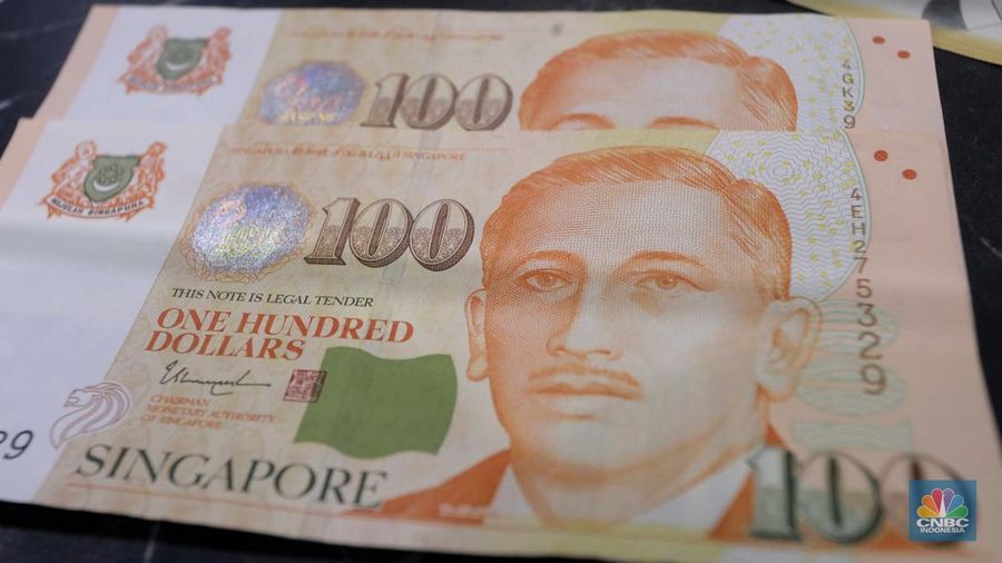 Mata uang Dolar Singapura (CNBC Indonesia/Muhammad Sabki)