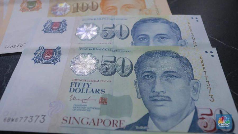 Mata uang Dolar Singapura (CNBC Indonesia/Muhammad Sabki)