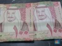 Rupiah Rekor Terlemah Sepanjang Sejarah Lawan Riyal, Beban Haji Naik