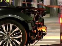 OJK: Aturan Asuransi Wajib Mobil & Motor Masih Digodok Pemerintah