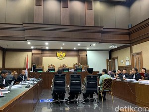 Hakim Heran Ketua Panitia Lelang Tol MBZ Tak Punya Sertifikat Keahlian
