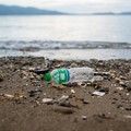 Warga Indonesia Paling Banyak Makan Plastik, Ini 5 Sumbernya