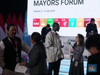 Walikota Daerah Launching VLR di International Mayors Forum 2024
