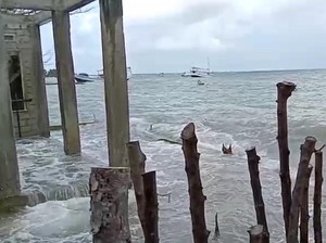 20 Rumah di Selayar Rusak Diterjang Gelombang Pasang, Sebagian Warga Pindah