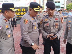 Antisipasi Anggota Main Judi Online, Kapolres Dumai Razia Hp Anak Buah