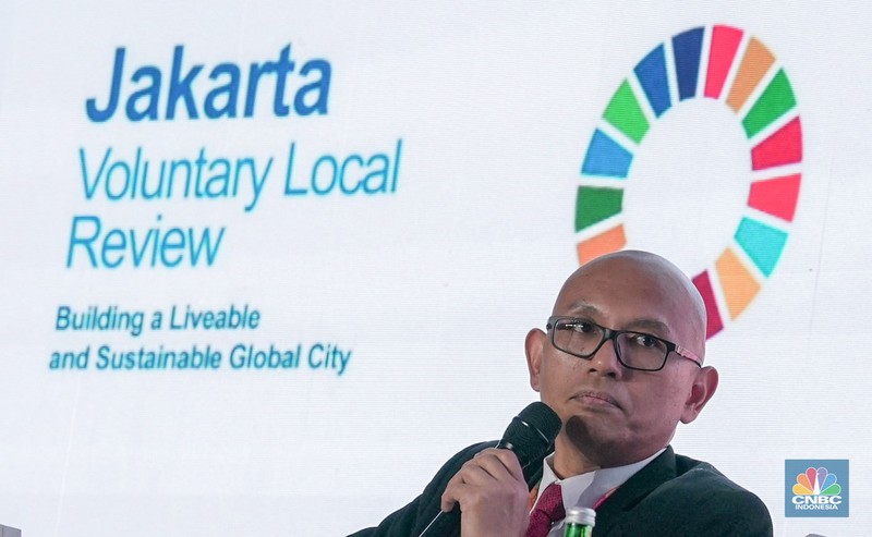 Kepala Pusat Riset dan Inovasi Daerah Bappeda Provinsi DKI Jakarta selaku Ketua Tim Pelaksana Tim Koordinasi Pelaksanaan Pencapaian Tujuan Pembangunan Berkelanjutan, Andhika Ajie. (CNBC Indonesia/Muhammad Sabki)