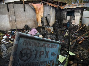 Menanti Polisi Ungkap Motif Pembakaran Rumah Wartawan di Karo