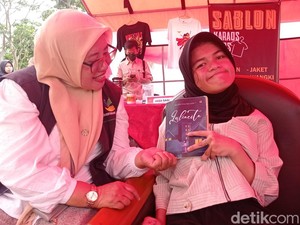 Kisah Sida Rohmatul Fadillah, Penulis Muda Penyintas Celebral Palsy