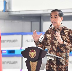 Jokowi Blusukan Ke Sawah Hingga Rumah Sakit di Sulsel, Ini Hasilnya