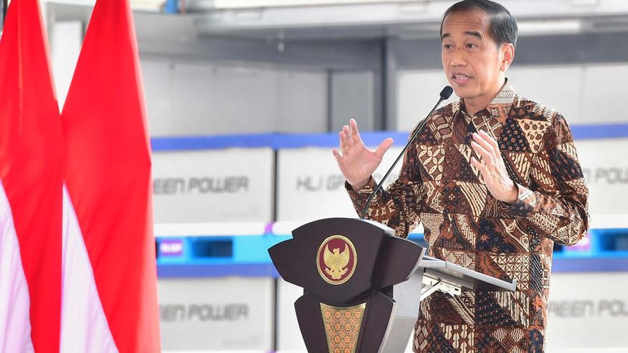 Presiden Joko Widodo (Jokowi) dalam peresmian ekosistem baterai dan kendaraan listrik Korea Selatan di Indonesia, PT. Hyundai LG Indonesia (HLI) Green Power, Kabupaten Karawang, Provinsi Jawa Barat, 3 Juli 2024. (Dok: Biro Setpres RI)