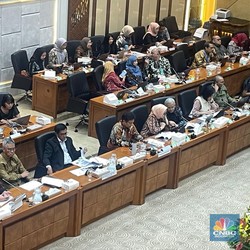 Bereskan Distribusi Alkes, RI Dapat Pinjaman Bank Dunia Rp 65,6 T