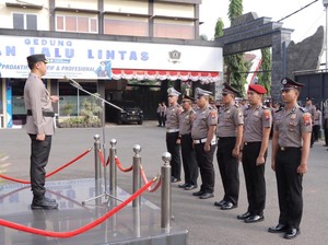 44 Anggota Polres Lamongan Dapat Kenaikan Pangkat