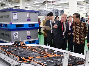Pabrik Baterai EV RI Terbesar se-ASEAN, Subsidi BBM Bisa Hemat Sebanyak Ini