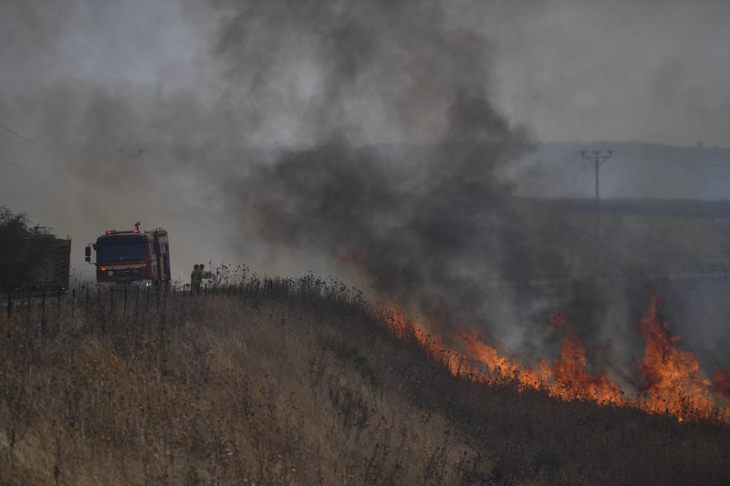 Kelompok Hizbullah menembakkan rentetan roket ke wilayah Israel pada Kamis, (4/7/2024) waktu setempat. (REUTERS/Ayal Margolin) Kelompok Hizbullah menembakkan rentetan roket ke wilayah Israel pada Kamis, (4/7/2024) waktu setempat. (REUTERS/Ayal Margolin)