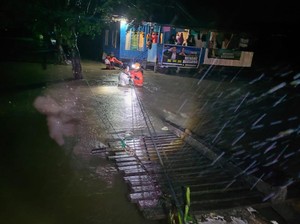 Banjir Terjang Sidrap, 22 Warga di Kelurahan Wala Dievakuasi